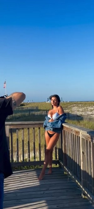 Gianna Thimons Photo #26