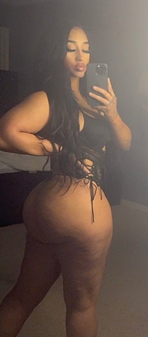 iamalissarose Photo #12