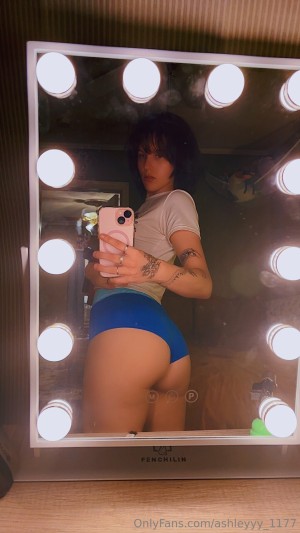 ashleyadamsss Photo #14