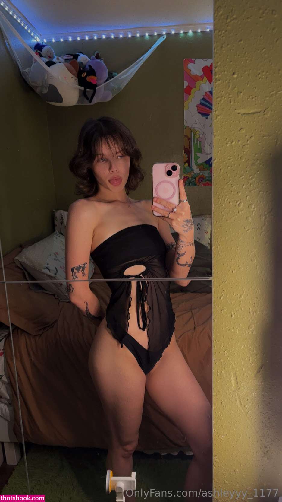 ashleyadamsss Photo #28