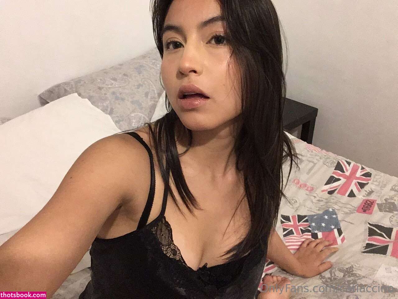 catiaccino Photo #19