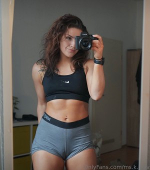 Kasey Kidwell Photo #16