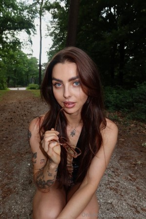 kimmydutchy Photo #11