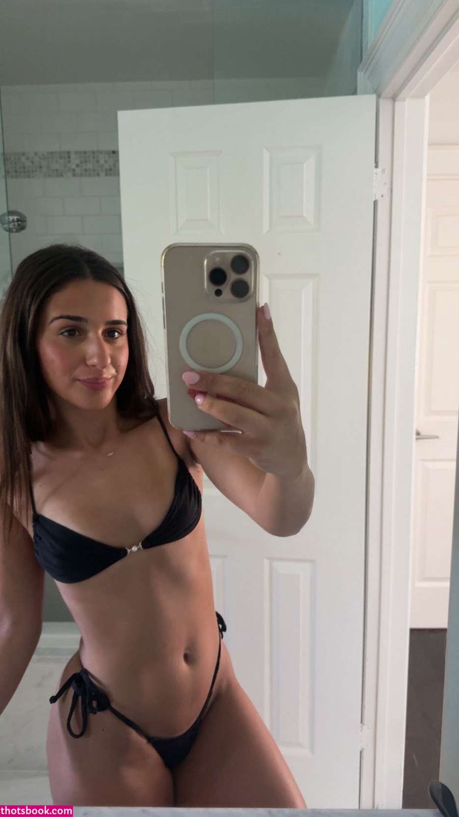 Pardiss Carello Photo #22