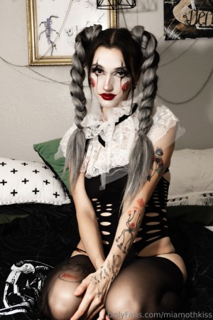 miamothkiss Photo #42