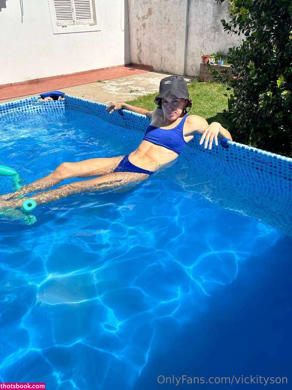 realvickityson Photo #33