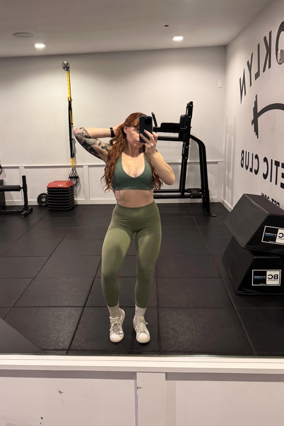 Littleredliftingxo Photo #12