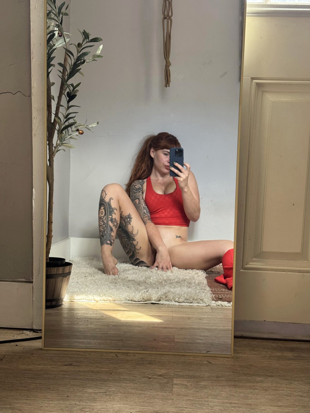 Littleredliftingxo Photo #11