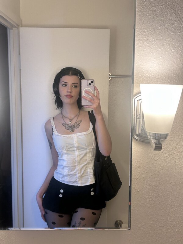 gaythotgirlson Photo #6