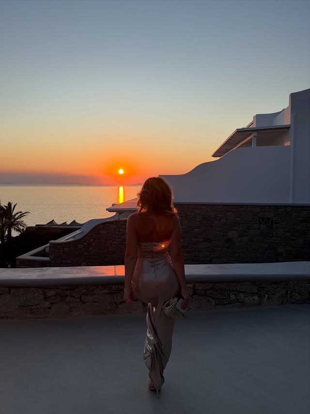 Kate Nita Photo #6