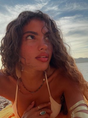 Keilani Lizbeth Photo #21