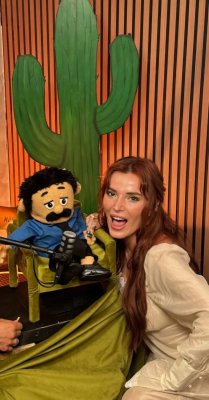 Bella Thorne Photo #434