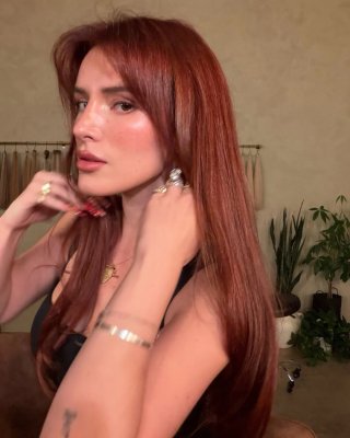 Bella Thorne Photo #447