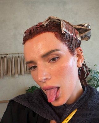 Bella Thorne Photo #450