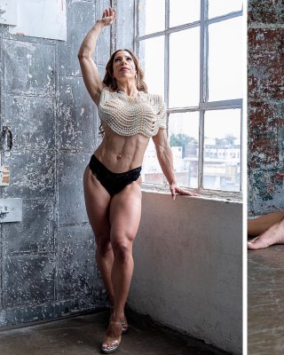 Ruth Martinez Photo #24