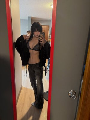 ashisbees Photo #60