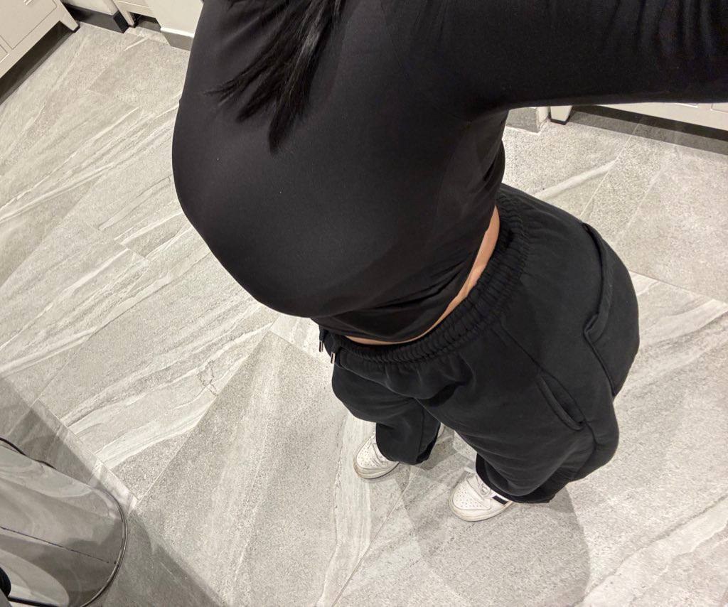 hotmelis2 Photo #20