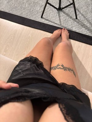 hotmelis2 Photo #70