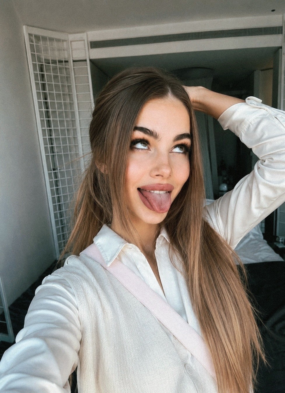 Mira Levels Photo #19
