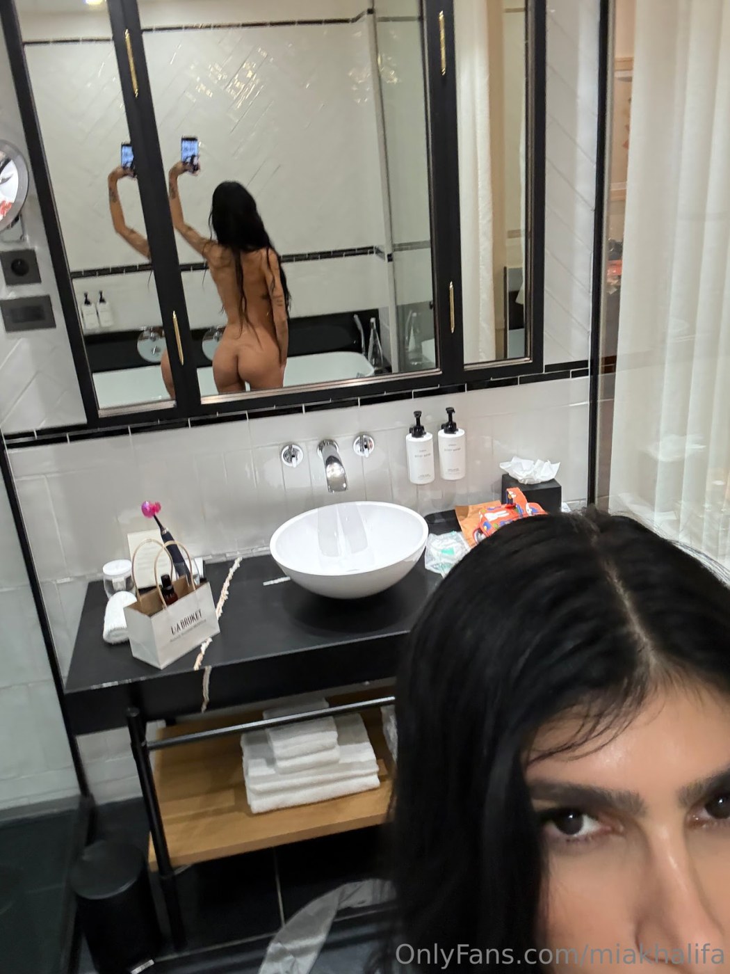 Mia Khalifa Photo #1330