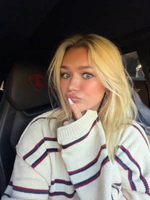 Katie Sigmond Post #60