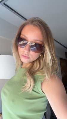 Samantha Schwartz Photo #100