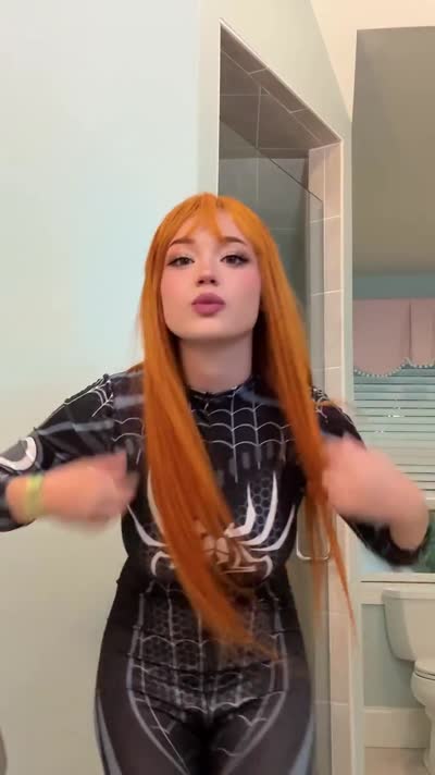 Sofia Gomez Video #1572