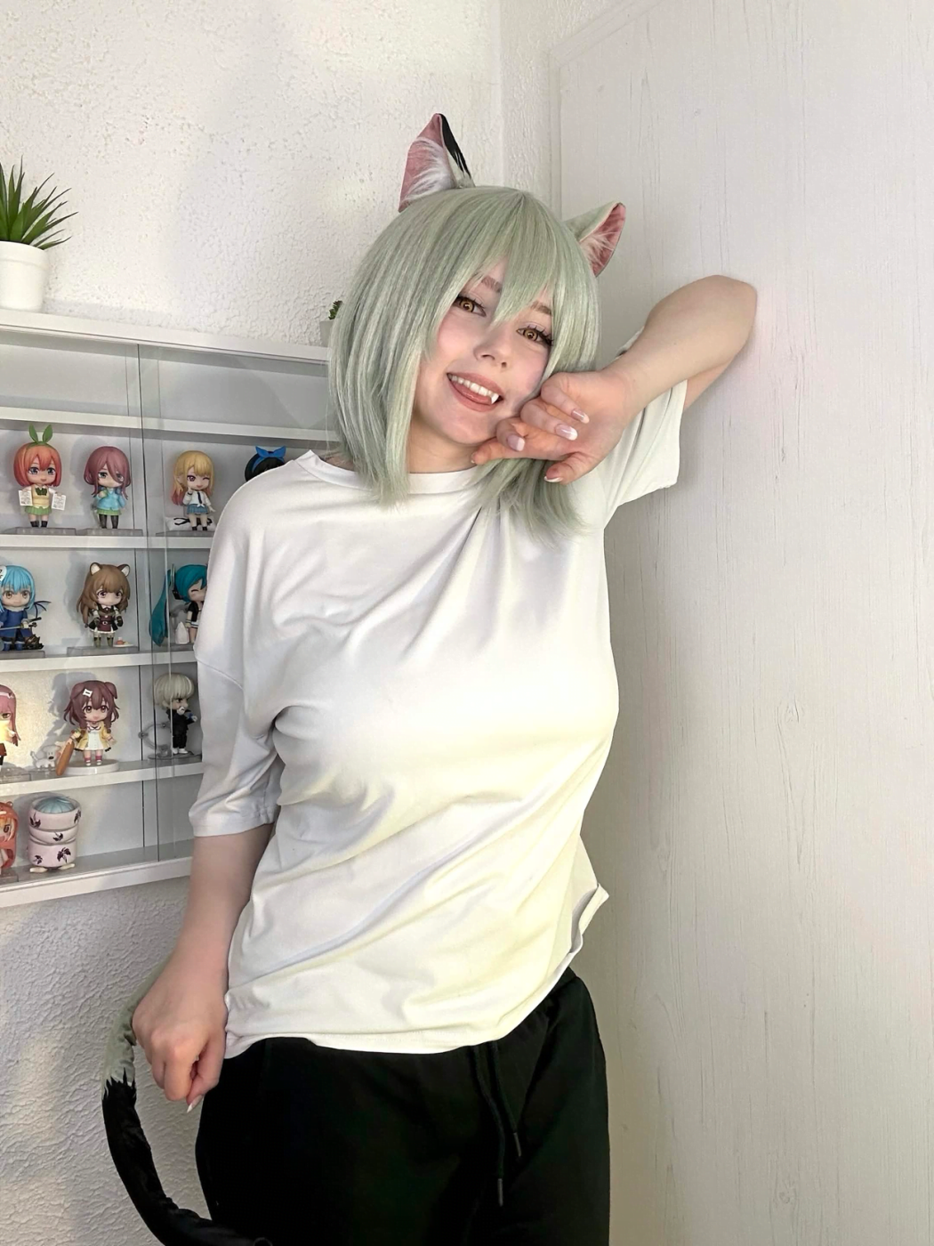 Upminaa Photo #333