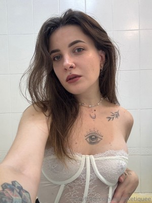 alicestetiquee Nude Leaks OnlyFans Photos #4