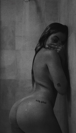 agathaacrr babyybadgiirlxxx Nude Leks OnlyFans Photos #3