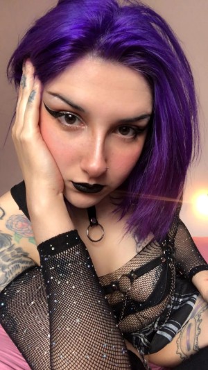 Darkdeepviolet Nude Leks OnlyFans Photos #1