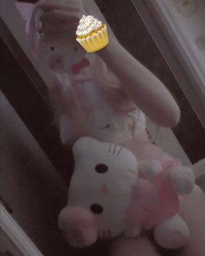 urdressupdoll sillylttlebrat ursweetkid Nude Leaks OnlyFans Photos #2
