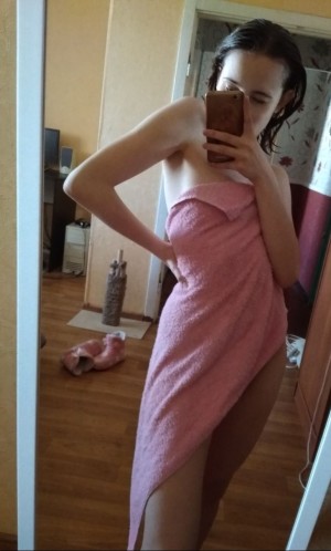 Iranoyim Nude Leaks OnlyFans Photos #1