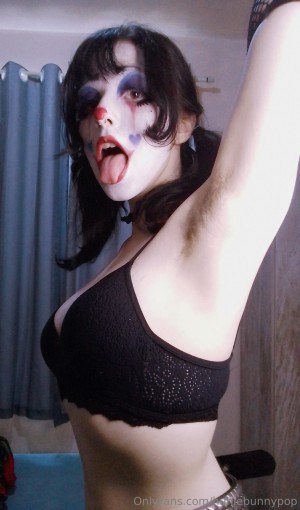 huniebunnypop Nude Leaks OnlyFans Photos #1