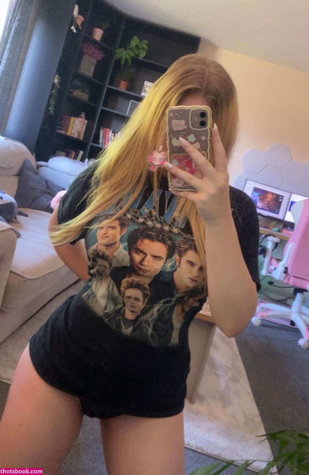 Anime4dayss Nude Leaks OnlyFans Photos #2 1853754