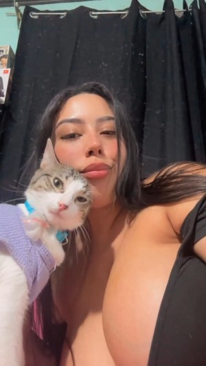 rukminimunera17 Rukmini Munera Nude Leaks OnlyFans Video #1