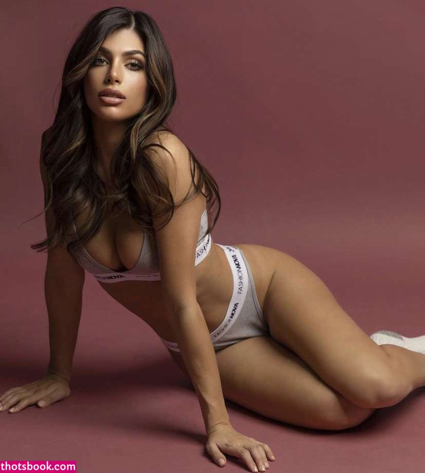 Bella Barbaro Nude Leaks OnlyFans Photos #3 1852372