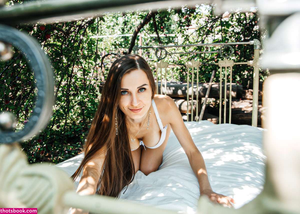 Crystallana Anna Leroy Nude Leaks OnlyFans Photos #2 1852834