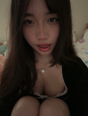 bunibuniyu Nude Leaks OnlyFans Photos #2