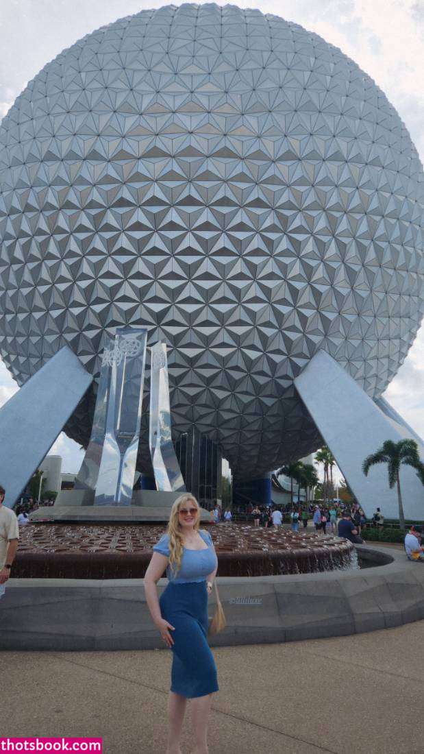 Lilli Luxe Nude Leaks OnlyFans Photos #17 1914687