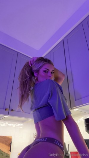 Blondeish Nude Leaks OnlyFans Photos #2