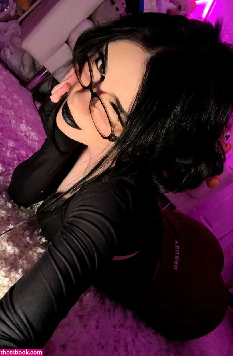 Avivasofia Oxythoughtin misopacketbae Nude Leaks OnlyFans Photos #9 1911919