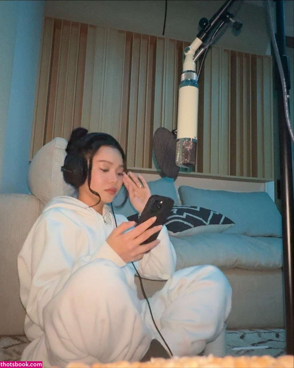 Bella Poarch Nude Leaks OnlyFans Photos #22 1911968