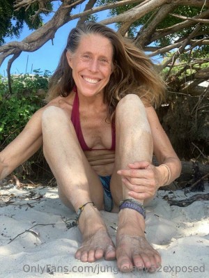 JungleLady52 JungleLady52Exposed Nude Leaks OnlyFans Photos #6