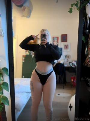 Monochromesan Nude Leaks OnlyFans Photos #28