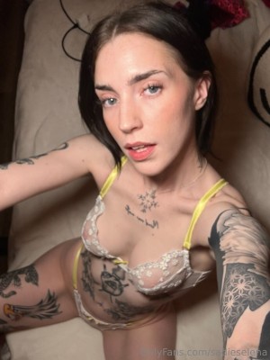 Sadie Eden sadieselena Nude Leaks OnlyFans Photos #1