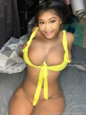 Nizhonirenee Nude Leaks OnlyFans Photos #1