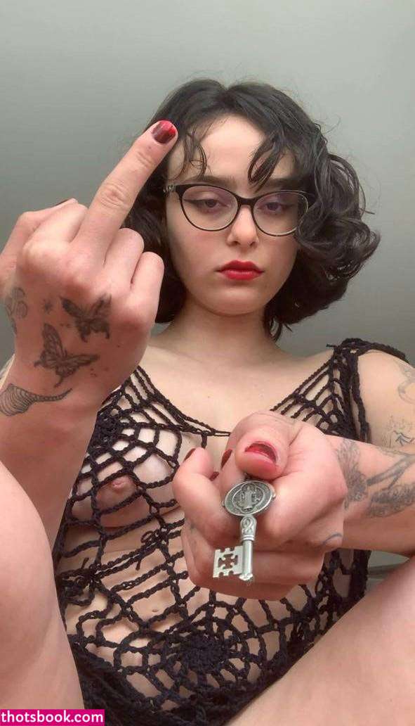 lisabixio lismonarchy Nude Leaks OnlyFans Photos #1 1943151