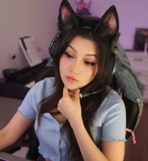 MaiLinh Mai Linh MaaiLinh Maai Linh Nude Leaks OnlyFans Photos #2