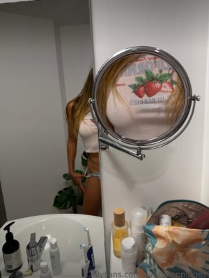 Avery Poppinga Nude Leaks OnlyFans Photos #2